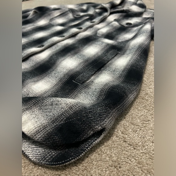 💝Lucky Brand Shacket Size: small - Picture 4 of 8